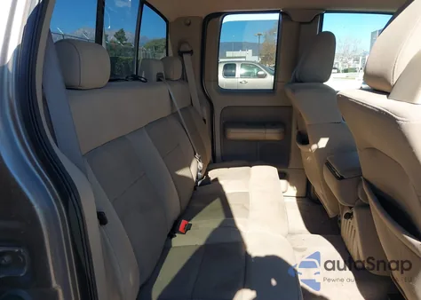 2005 Ford F-150 Fx4/Lariat/Xl/Xlt z USA, uszkodzony, nr VIN 1FTPX14595FA35159